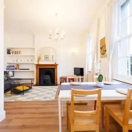 Kingsdown 2 Bed Бристоль